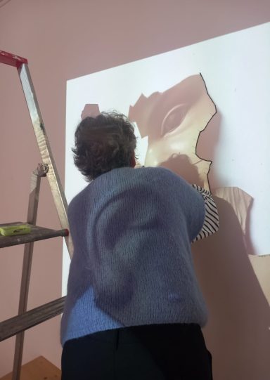 François... Contour relevé avec de la laine